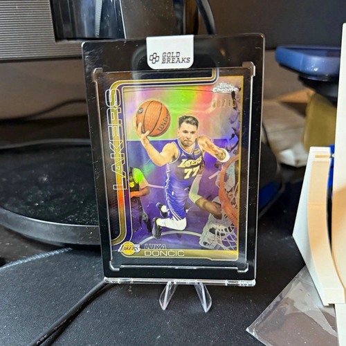 Carta topps chrome luka - topps,