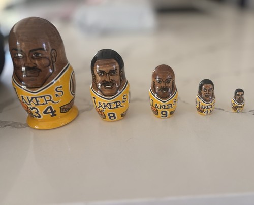 Los angeles lakers nesting - los,